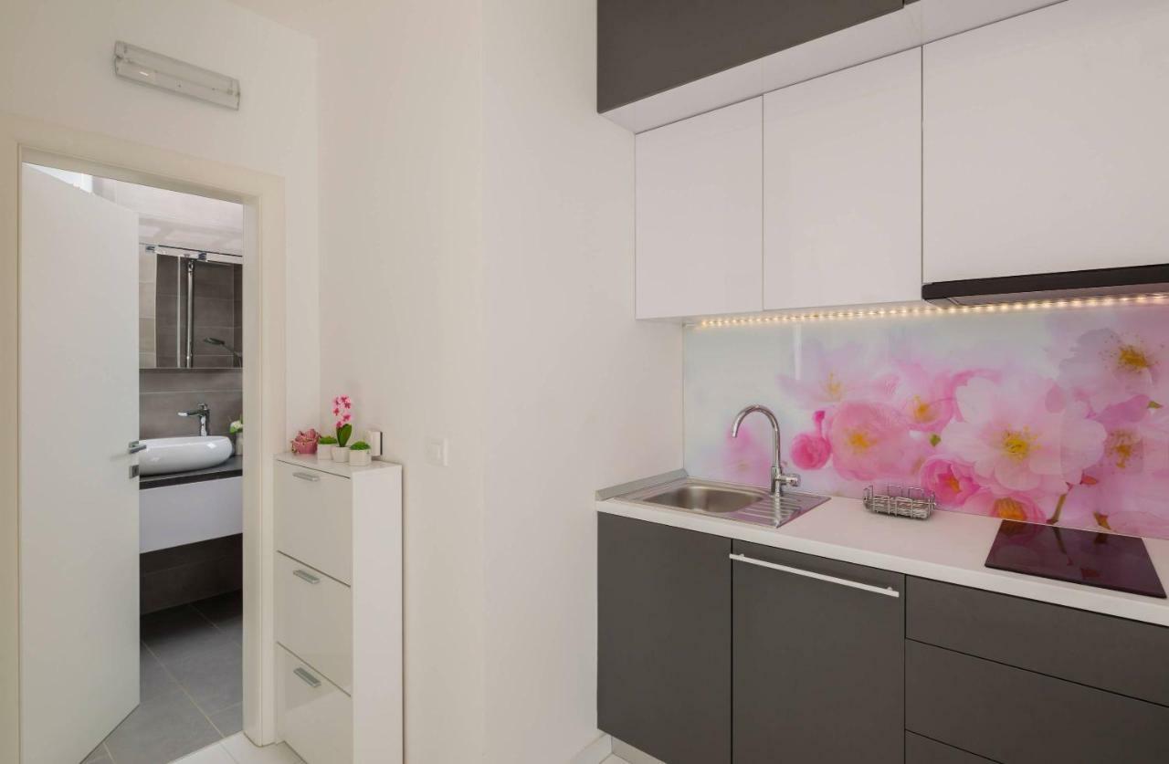 Apartment Flawless Трогир Екстериор снимка