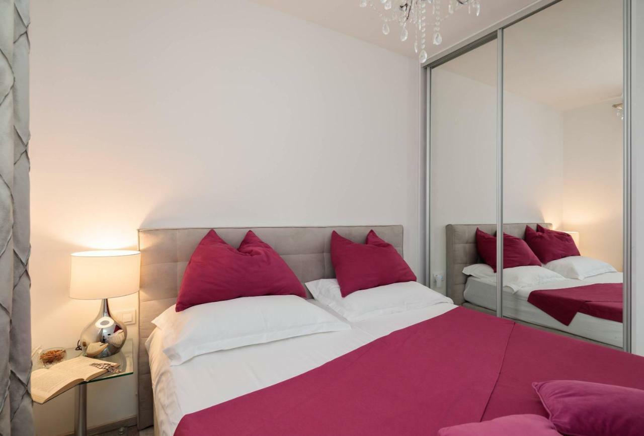 Apartment Flawless Трогир Екстериор снимка